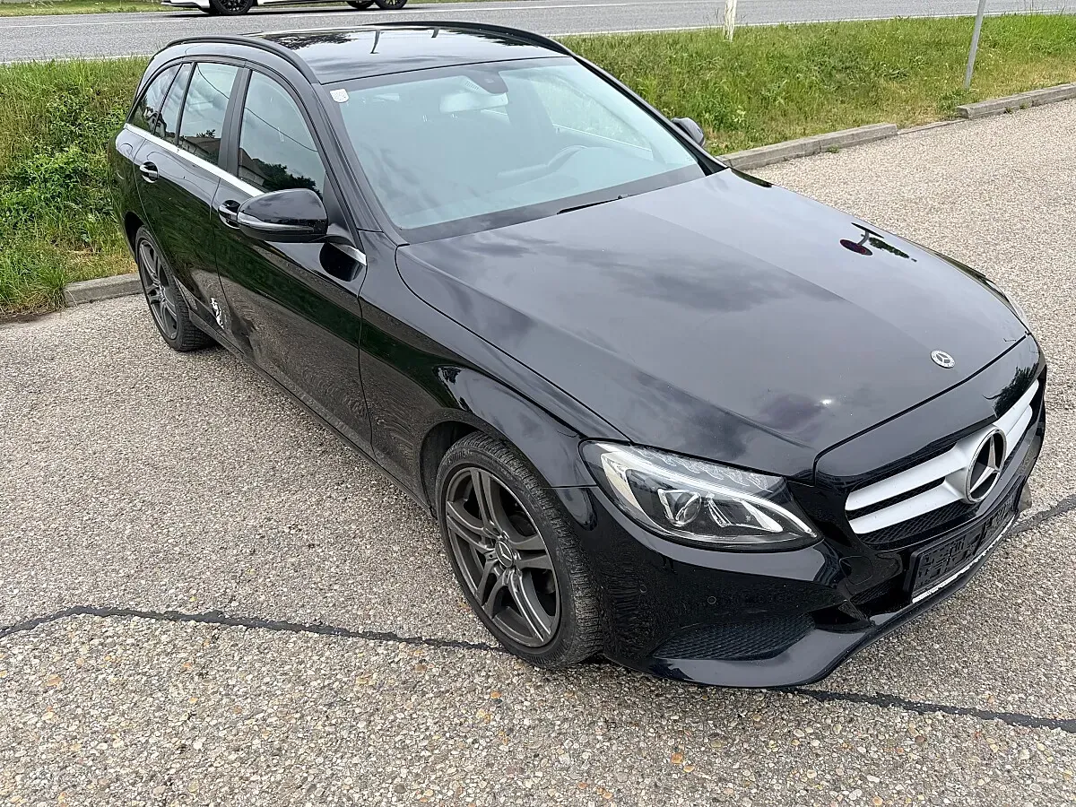 Mercedes-Benz C-Class 2017 photo 2