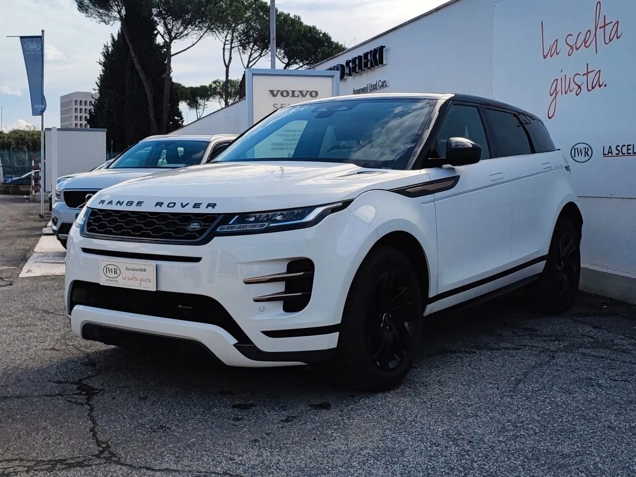 Land Rover Range Rover Evoque 2022 photo 3