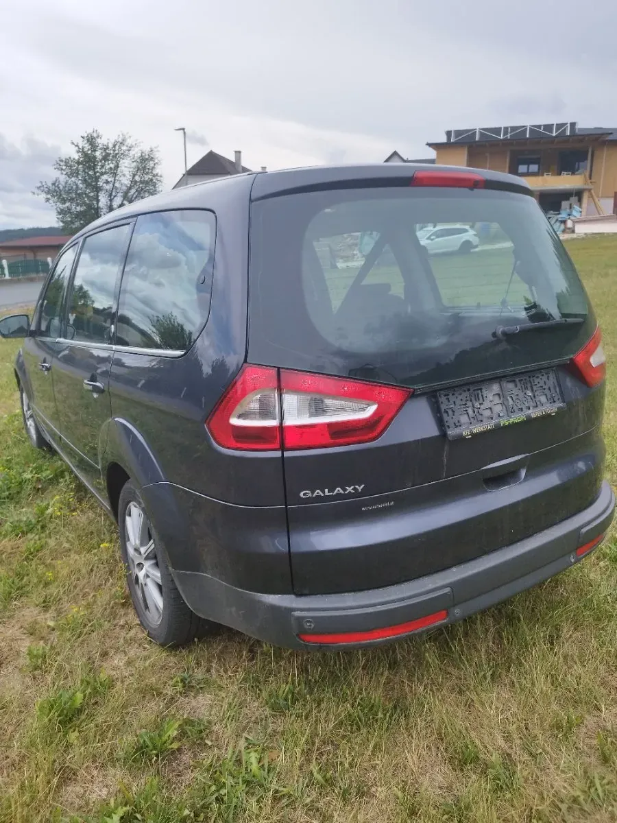 Ford Galaxy 2008 photo 3