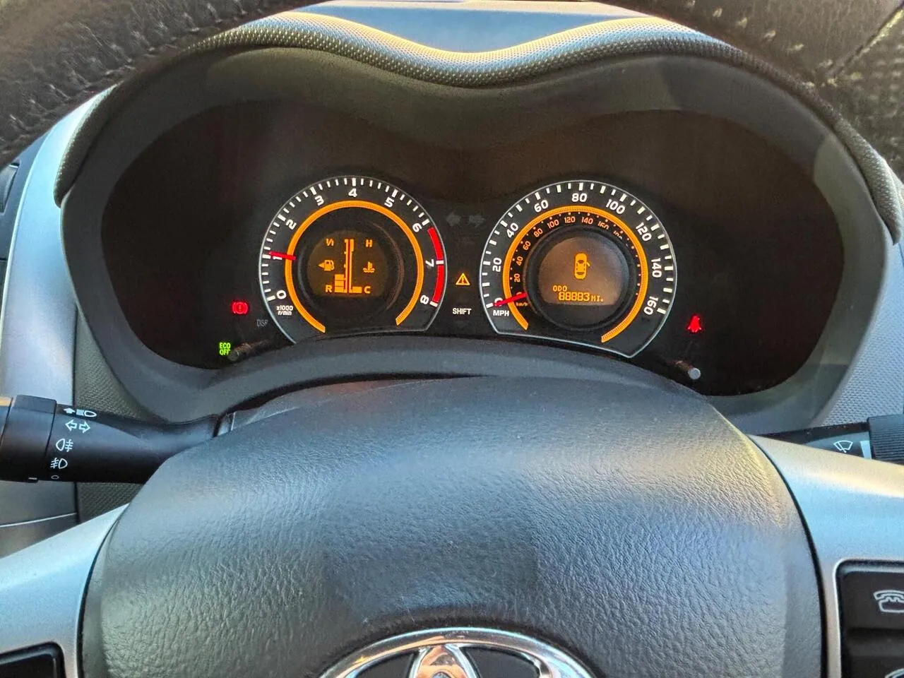 Toyota Auris 2011 photo 5
