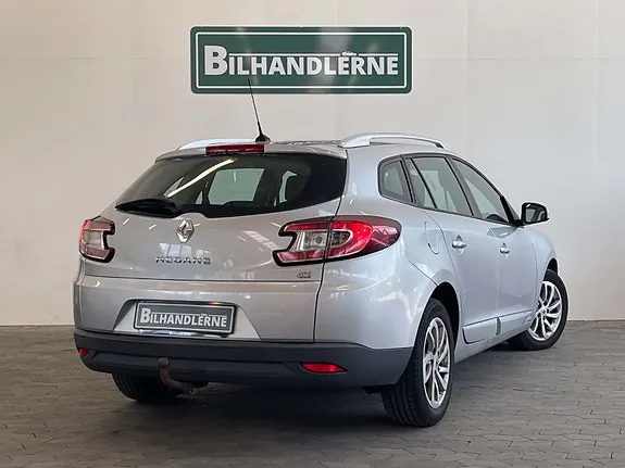 Renault Megane 2013 photo 2