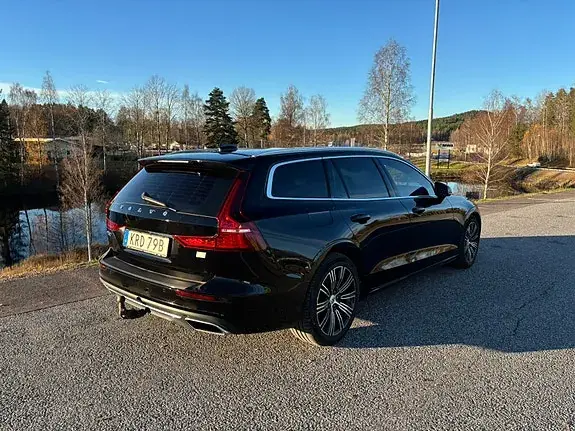 Volvo V60 2021 photo 4