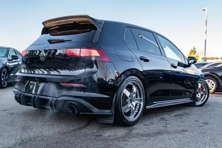 Volkswagen Golf Gti 2022 photo 2