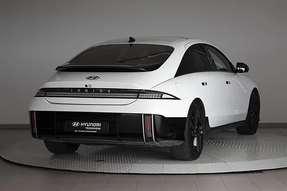 Hyundai Ioniq 6 2023 photo 5