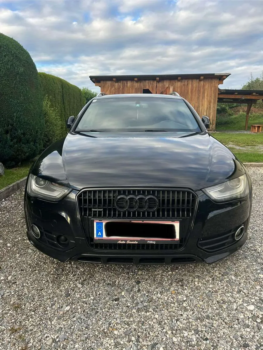 Audi A4 Allroad 2012 photo 2