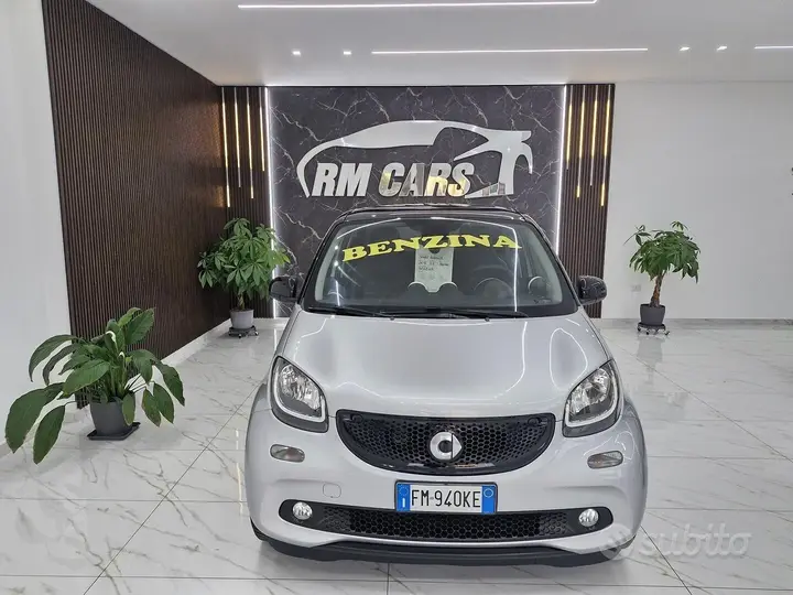 Smart Forfour 2017 photo 2