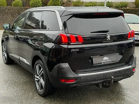 Peugeot 5008 2018 photo 4
