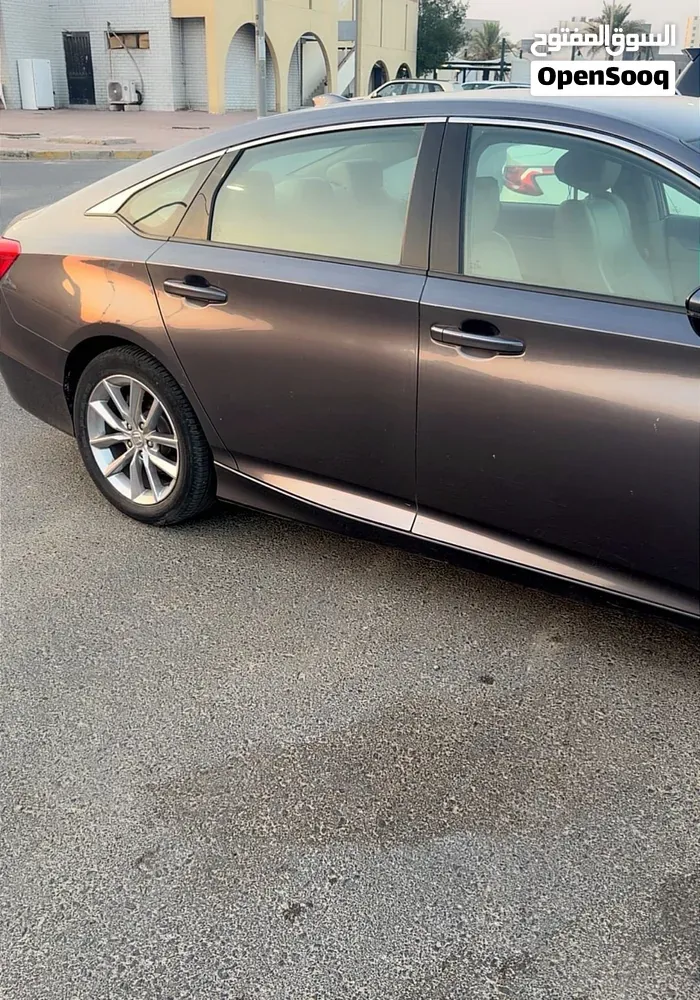 Honda Accord 2022 photo 4