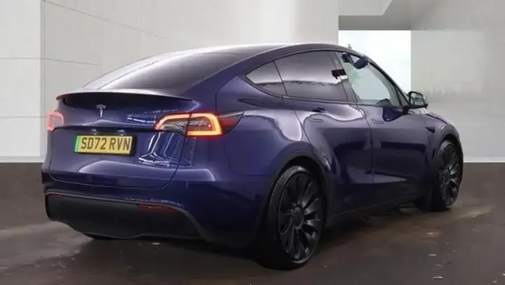 Tesla Model Y 2022 photo 3