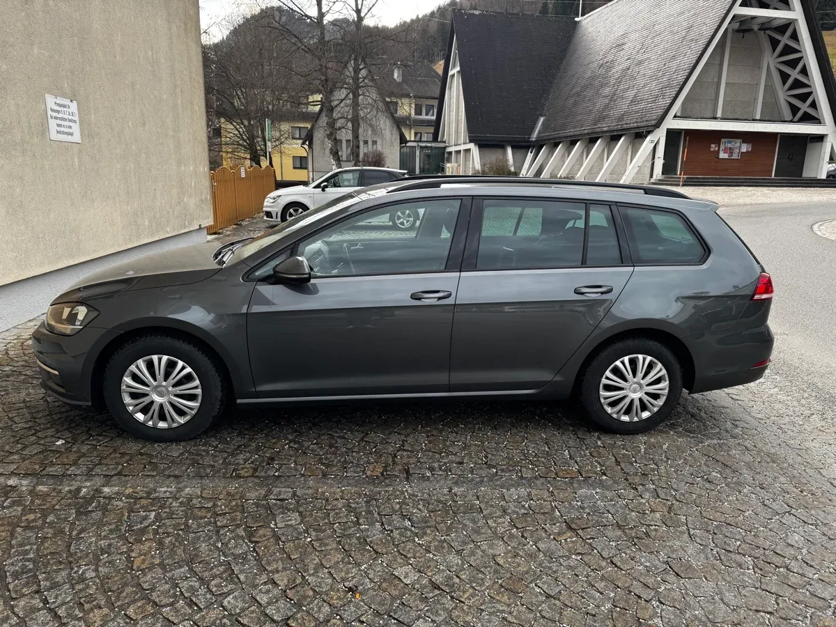 Volkswagen Golf 2018 photo 3