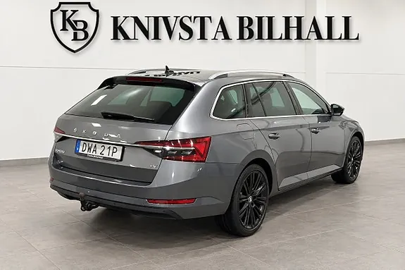 Skoda Superb 2023 photo 4
