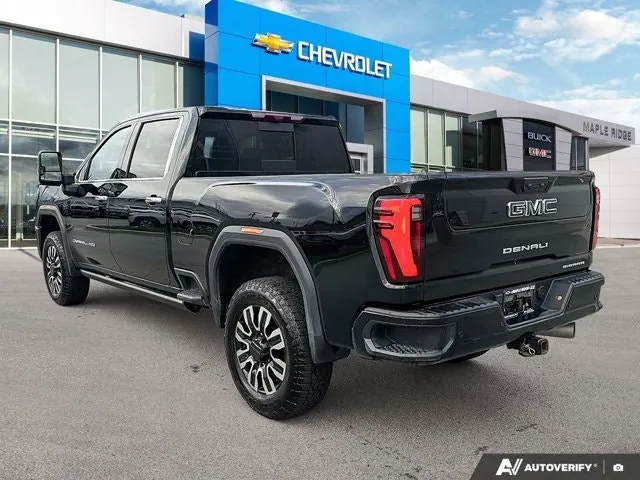 GMC Sierra 3500Hd 2024 photo 3