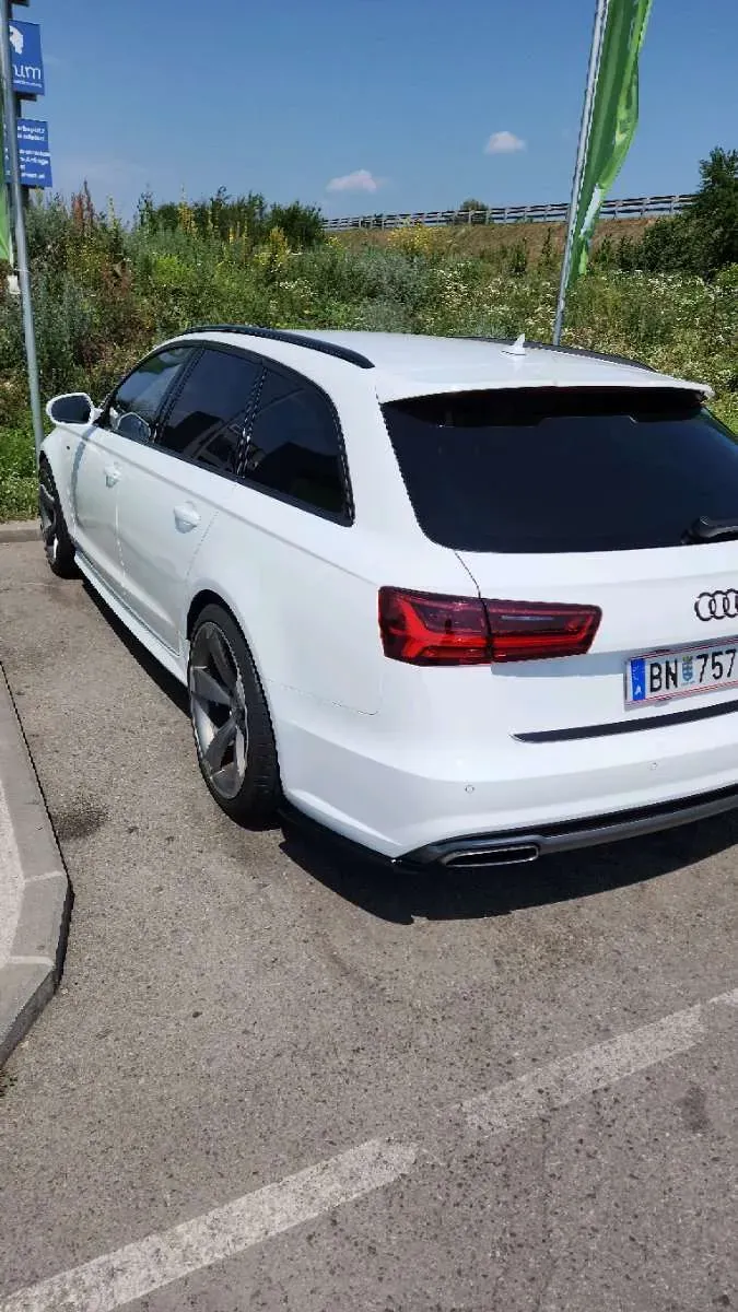 Audi A6 2014 photo 2