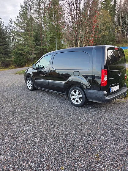 Citroen Berlingo 2011 photo 3