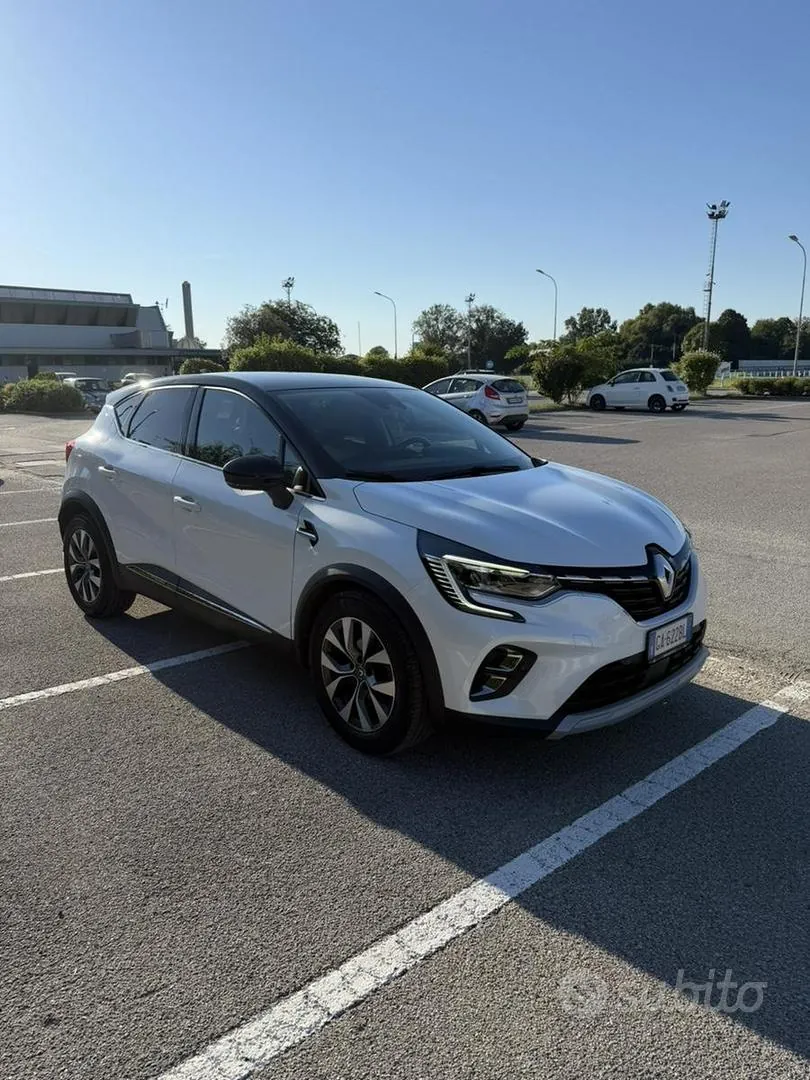 Renault Captur 2020 photo 2