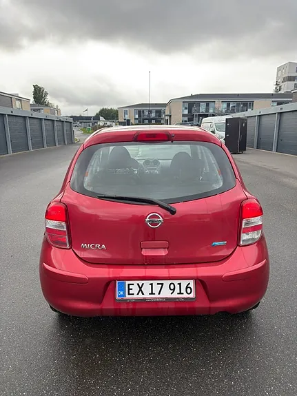 Nissan Micra 2011 photo 4