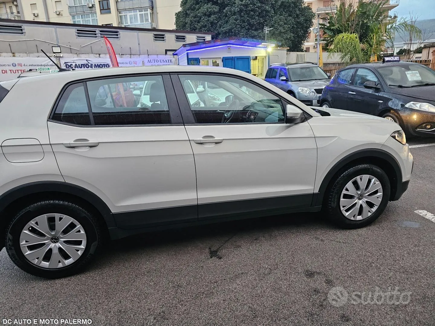 Volkswagen T-Cross 2023 photo 3