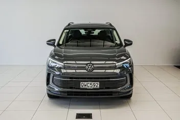 Volkswagen Tiguan 2024 photo 3