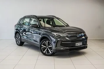 Volkswagen Tiguan 2024 photo 2