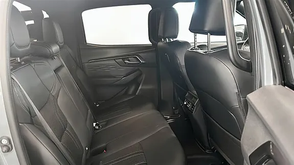 Isuzu D-Max 2026 photo 5