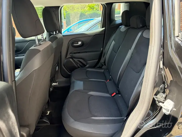 Jeep Renegade 2023 photo 5