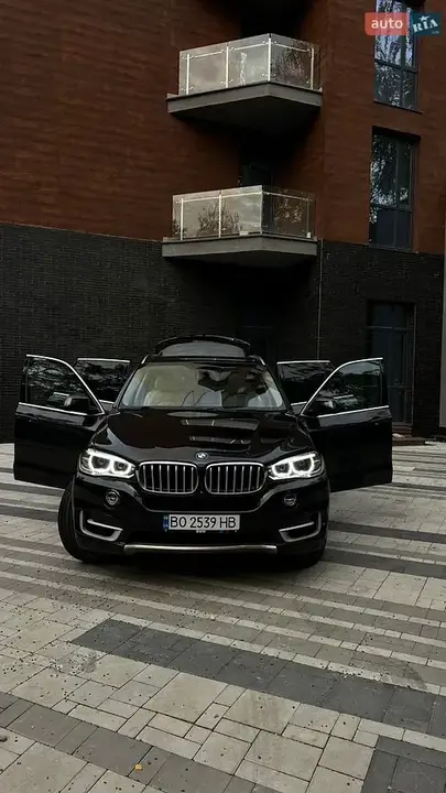 BMW X5 2013 photo 2