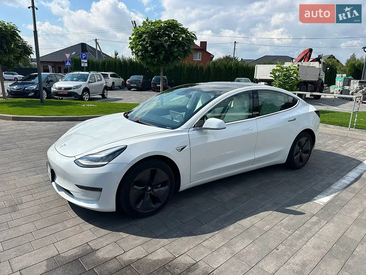 Tesla Model 3 2019 photo 2