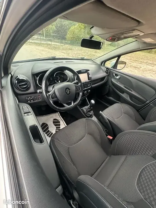 Renault Clio 2016 photo 3