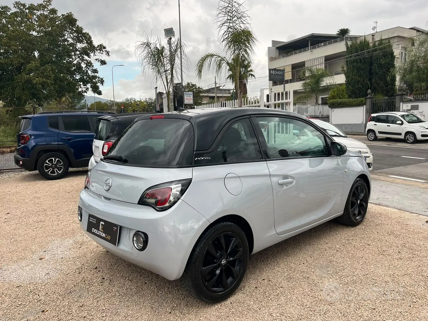 Opel Adam 2015 photo 4