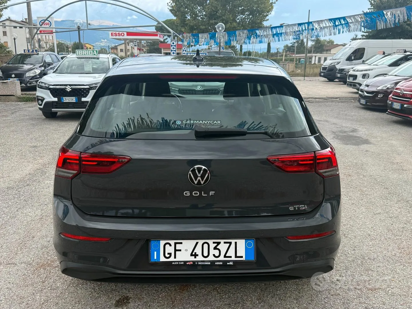 Volkswagen Golf 2021 photo 2