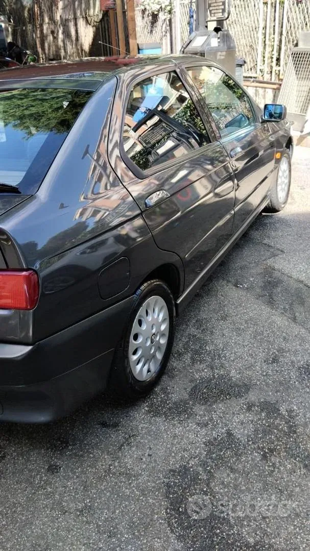 Alfa Romeo 146 1997 photo 3