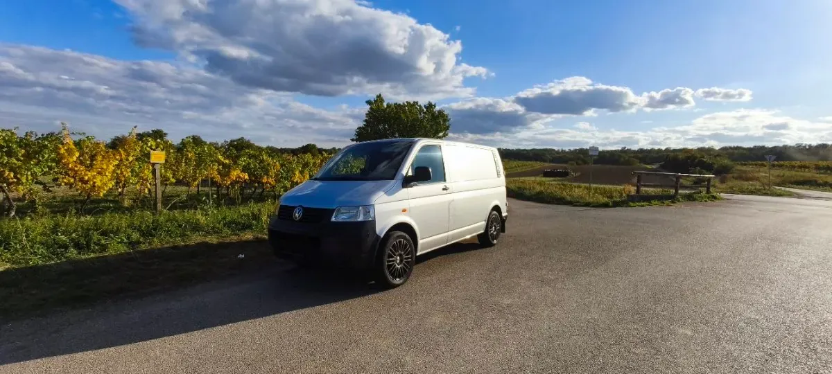 Volkswagen T5 2006 photo 2