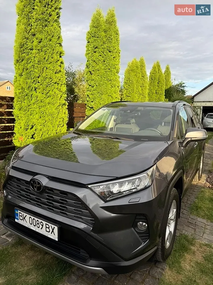 Toyota Rav4 2021 photo 5