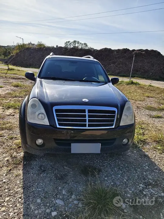 KG Mobility Rexton 2009 photo 2