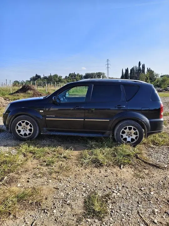 KG Mobility Rexton