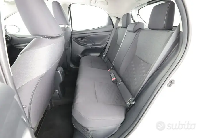 Toyota Yaris 2026 photo 3