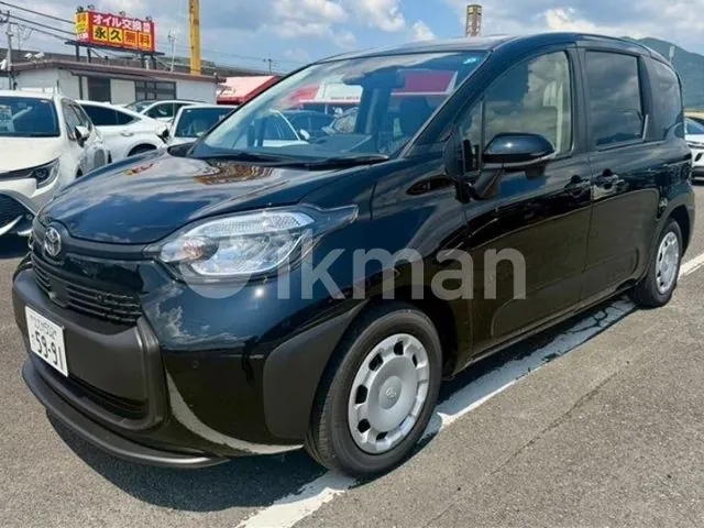 Toyota Sienta 2026 photo 2