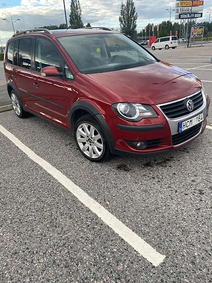 Volkswagen Touran 2008 photo 4