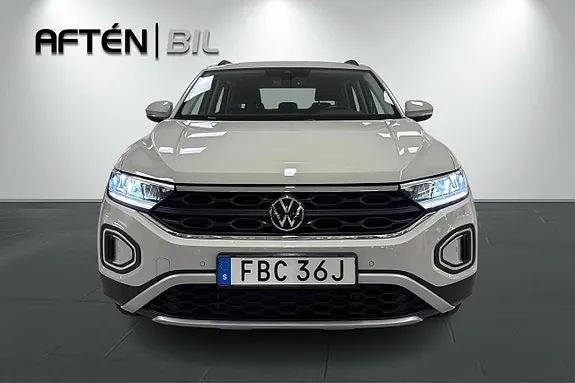 Volkswagen T-Roc 2023 photo 3