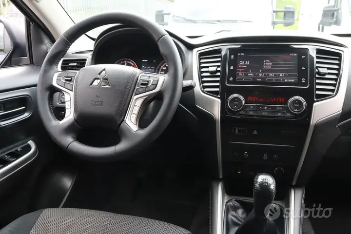 Mitsubishi L200 2020 photo 3