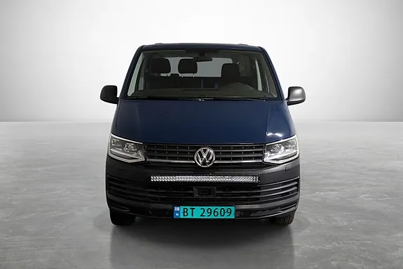 Volkswagen Transporter 2015 photo 2