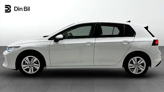 Volkswagen Golf I 2026 photo 2