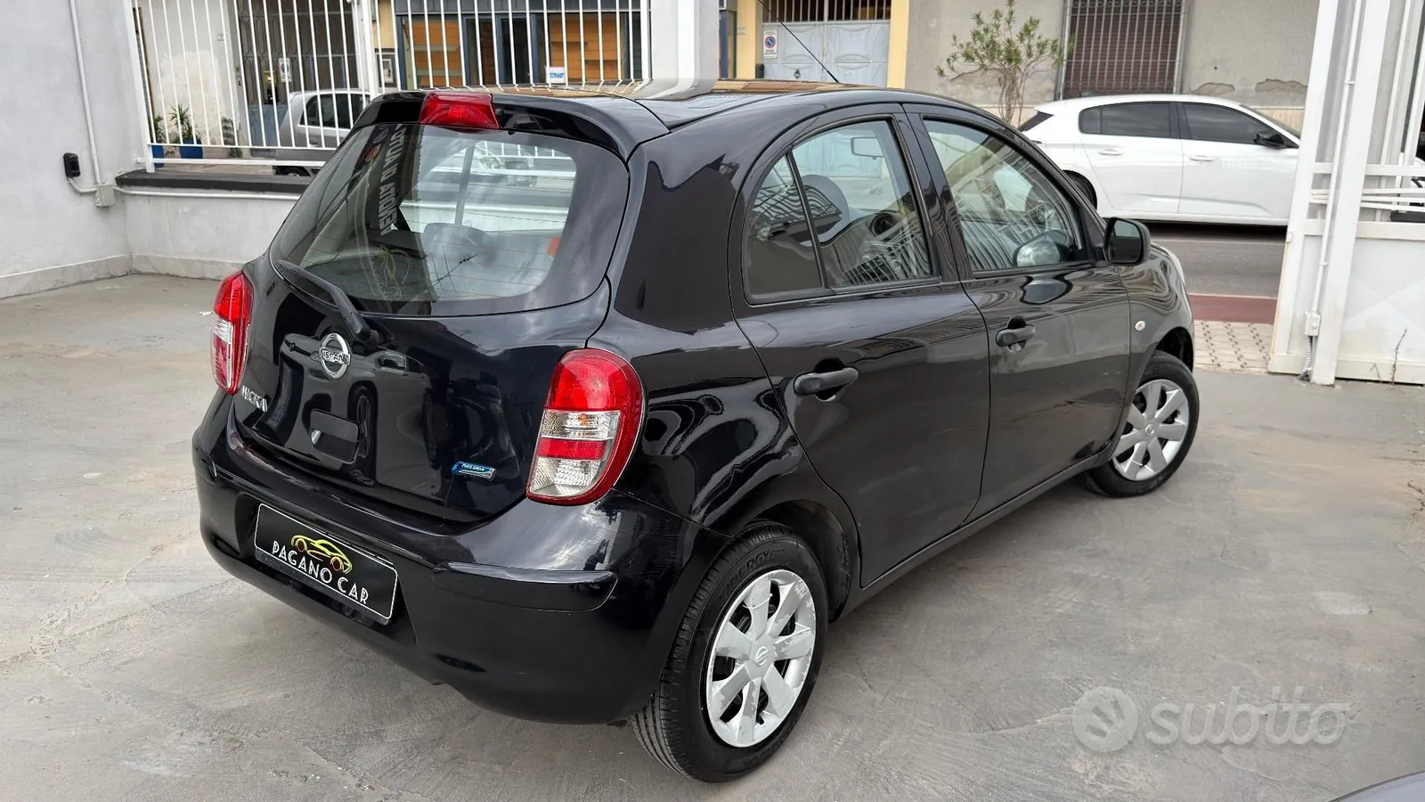 Nissan Micra 2012 photo 4