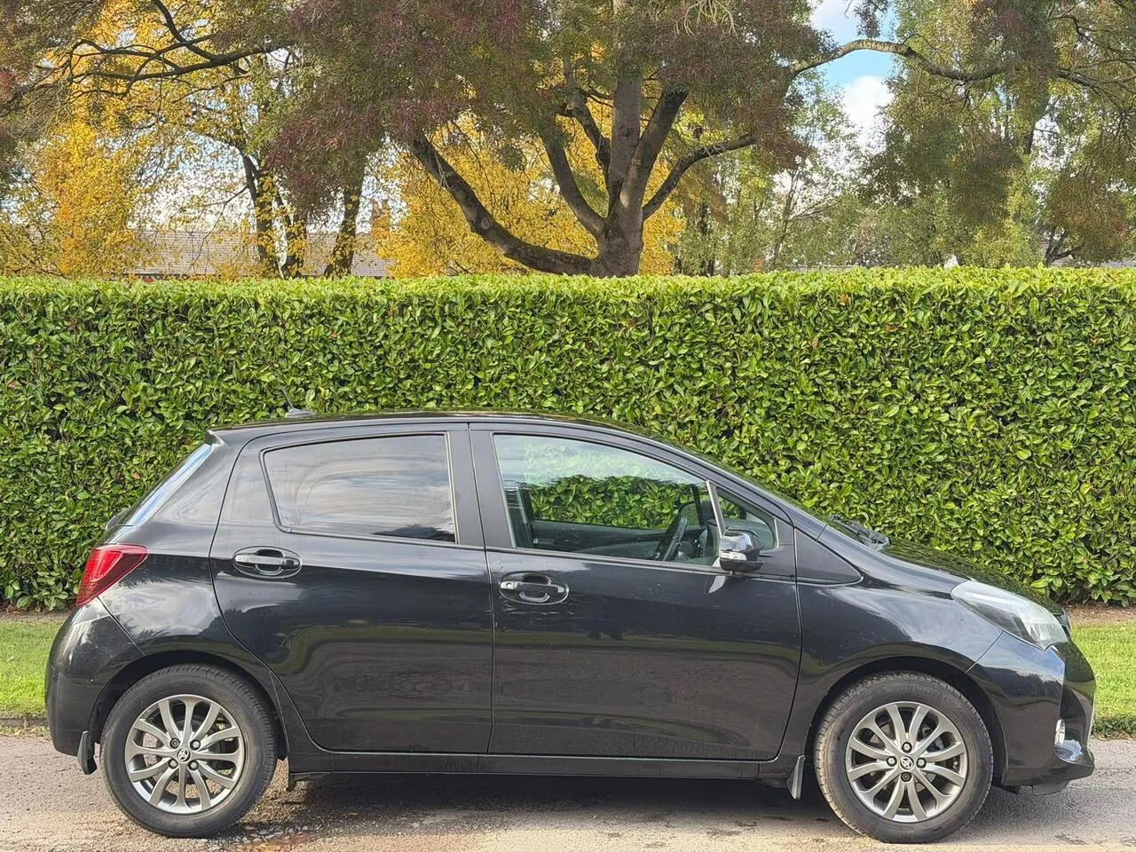 Toyota Yaris 2016 photo 5