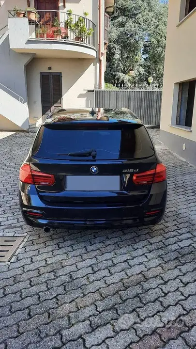 BMW 318D 2018 photo 3