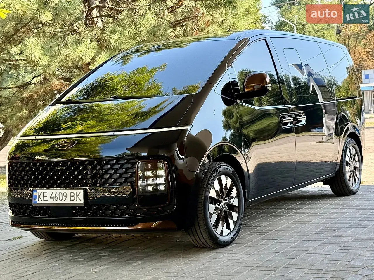 Hyundai Staria 2023 photo 5