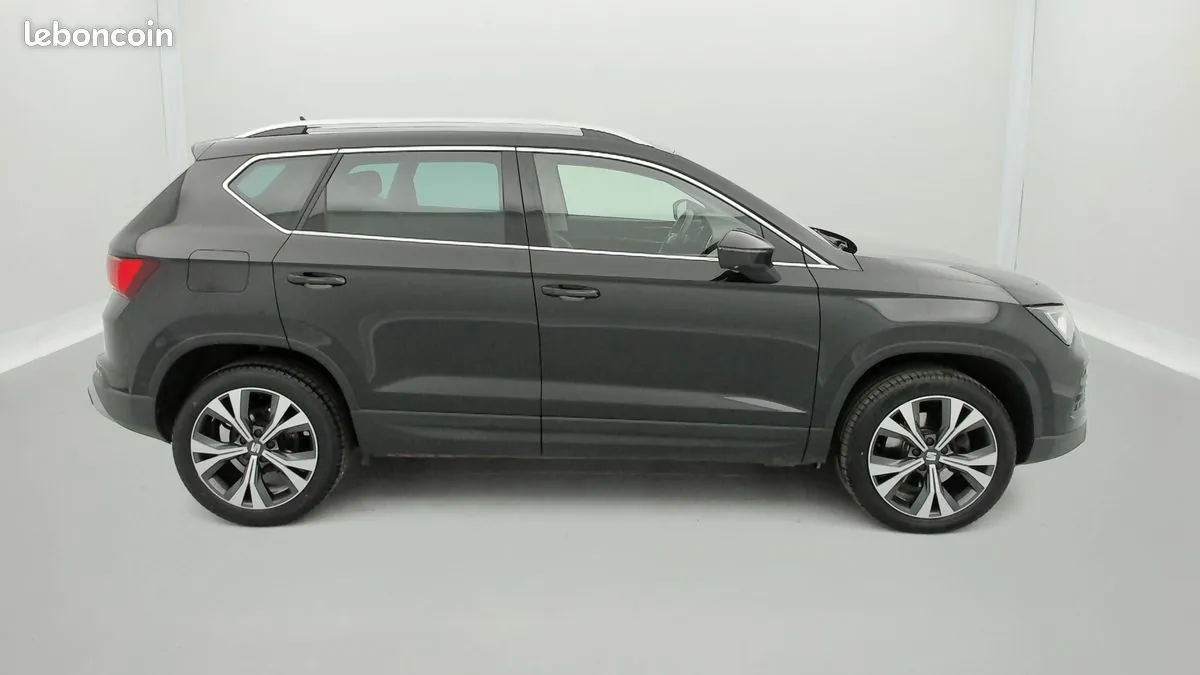 Seat Ateca 2024 photo 3
