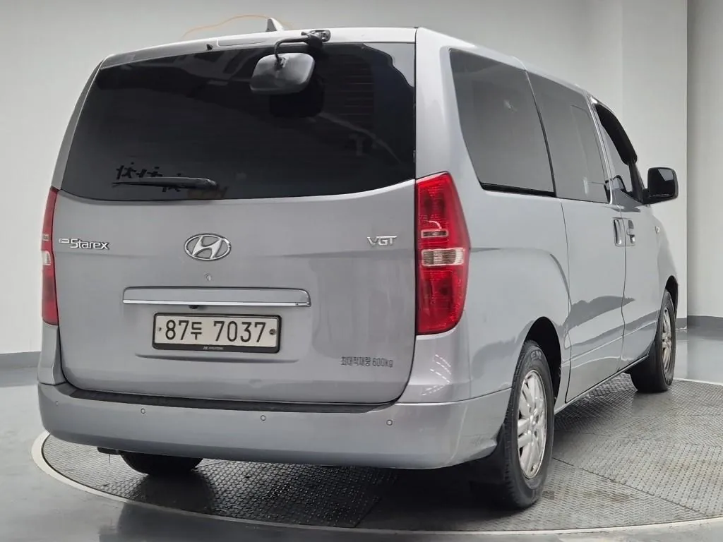 Hyundai Grand Starex 2017 photo 3