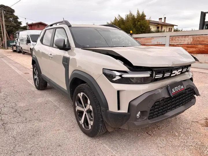 Dacia Duster 2025 photo 3