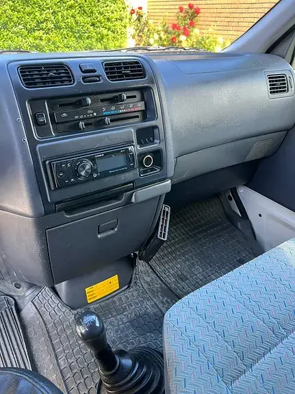 Toyota Hiace 2001 photo 4